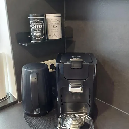 Toni Apartment